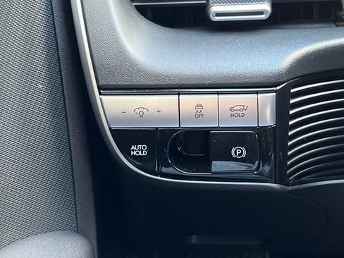 Used 2024 Hyundai Ioniq 5 SEL RWD image 37