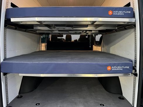 Used 2021 Mercedes-Benz Sprinter 2500 image 5