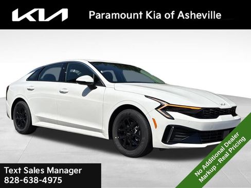 New 2026 Kia K5 LXS FWD image 1