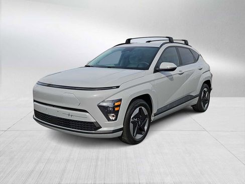 Used 2024 Hyundai Kona SEL image 4