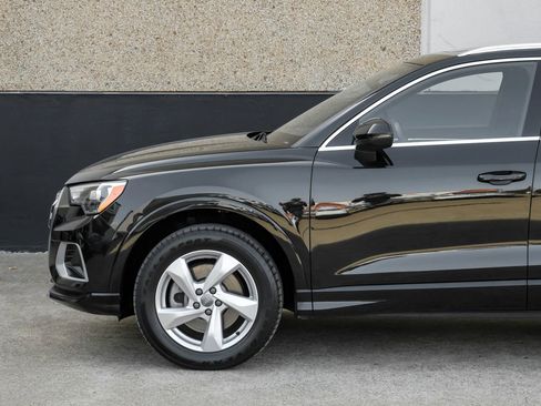 Used 2020 Audi Q3 2.0T Premium w/ Convenience Package image 13