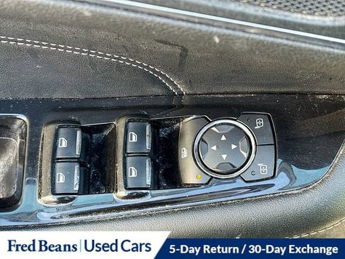 Used 2017 Ford Edge Titanium w/ Equipment Group 301A image 8