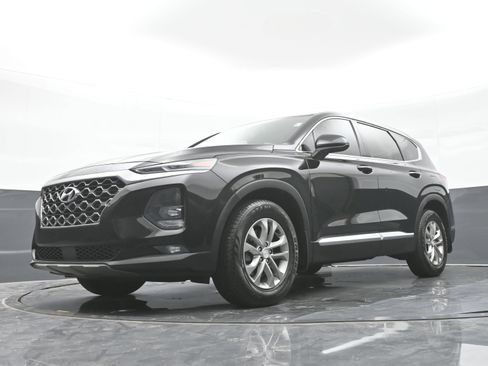 Used 2020 Hyundai Santa Fe SEL FWD image 43