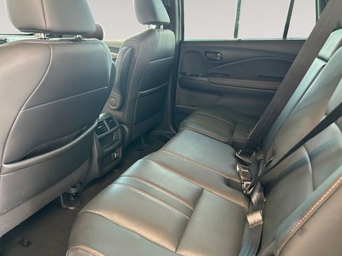 Used 2023 Honda Passport TrailSport image 15