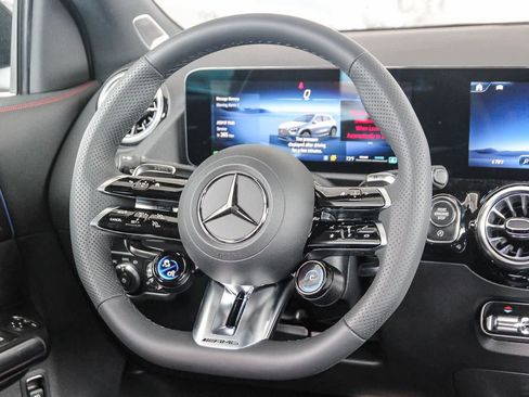 New 2026 Mercedes-Benz GLA 35 AMG 4MATIC image 17