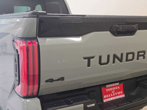 Used 2024 Toyota Tundra Platinum AWD/4WD image 7