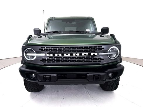 Used 2025 Ford Bronco Badlands AWD/4WD image 14