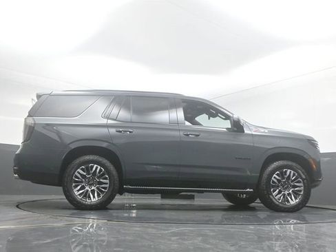 Used 2025 Chevrolet Tahoe Z71 w/ Z71 Off-Road Package AWD/4WD image 55