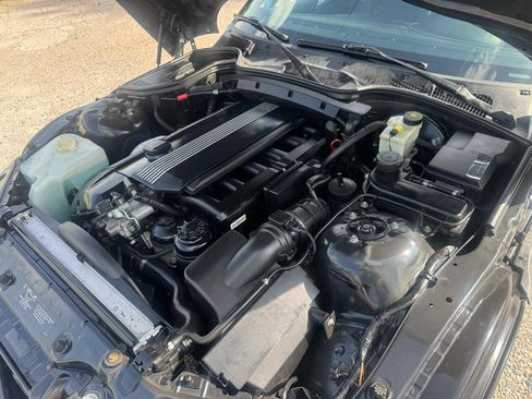 Used 2002 BMW Z3 2.5i RWD image 13