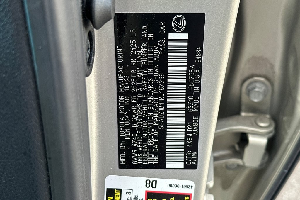 Certified 2024 Lexus ES 350 w/ Premium Package FWD image 27