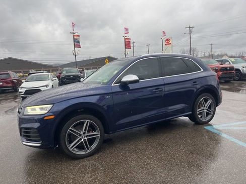 Used 2018 Audi SQ5 Premium Plus w/ Navigation Package image 8