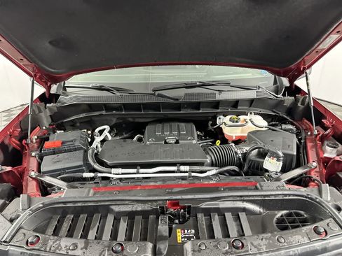 Used 2025 Chevrolet Silverado 1500 RST w/ LPO, Dark Essentials Package AWD/4WD image 19