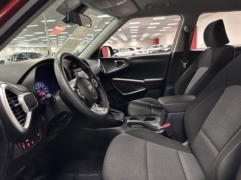 Used 2021 Kia Soul S FWD image 15