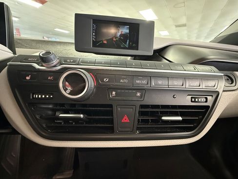 Used 2015 BMW i3 w/ Range Extender image 18