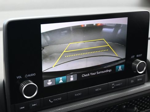 Used 2025 Honda CR-V EX image 15