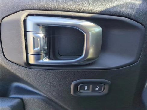 New 2026 Jeep Wrangler Unlimited Sport AWD/4WD image 18