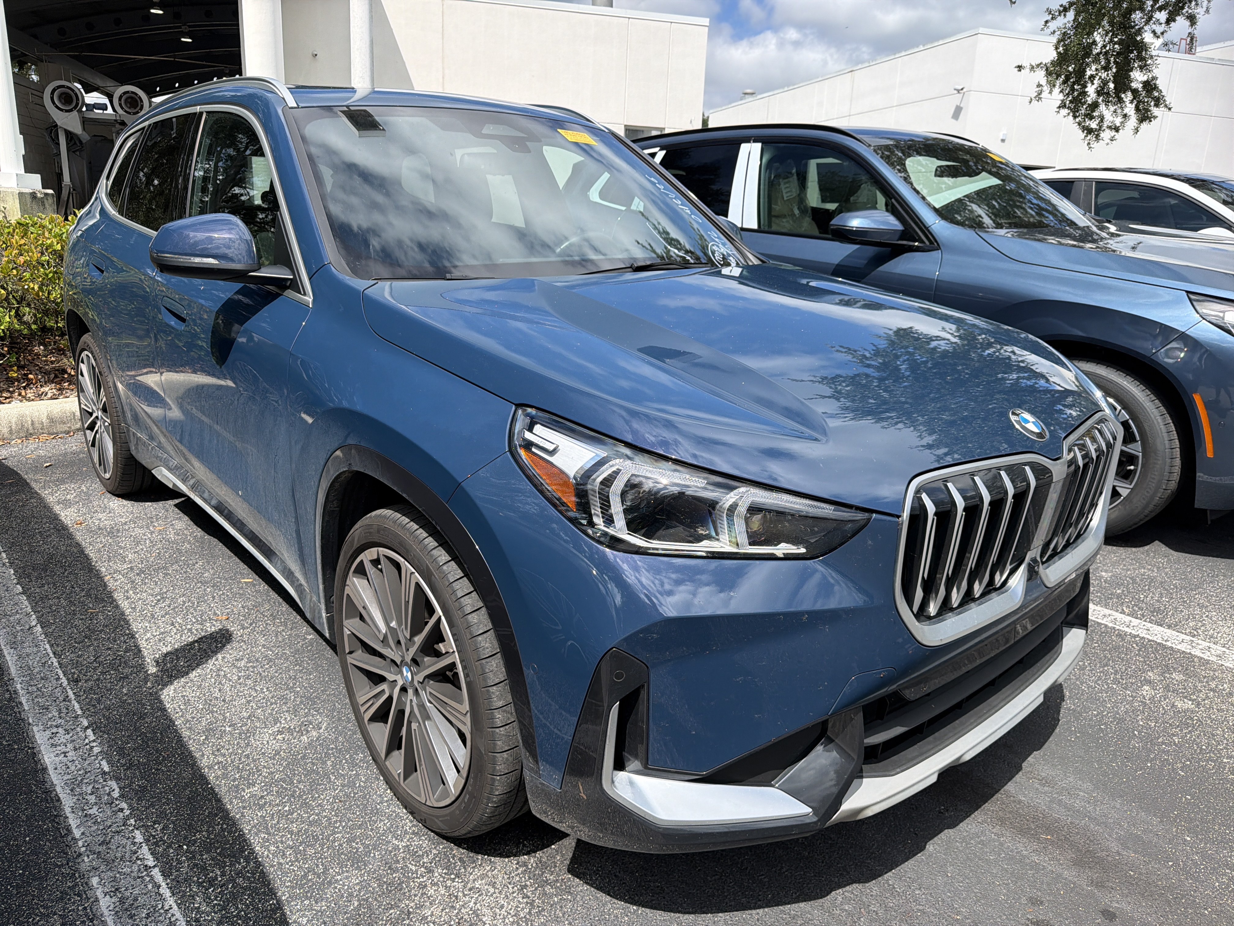 Certified 2026 BMW X1 xDrive28i w/ Technology Package AWD/4WD image 1