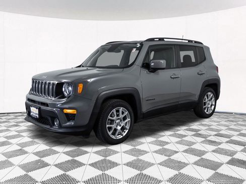 Used 2020 Jeep Renegade Latitude FWD image 11