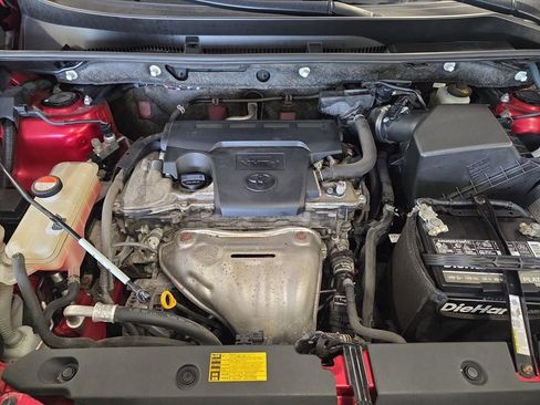 Used 2014 Toyota RAV4 LE image 21