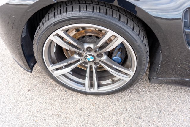 Used 2018 BMW M3 RWD image 13