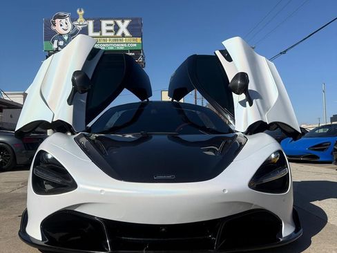 Used 2018 McLaren 720S image 5