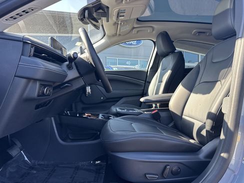 New 2025 Ford Mustang Mach-E Premium image 10