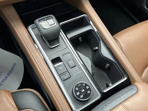 Certified 2023 Nissan Pathfinder Platinum AWD/4WD image 22
