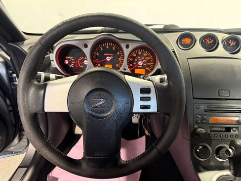 Used 2003 Nissan 350Z Touring RWD image 10