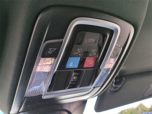 Used 2025 RAM 2500 Laramie w/ Night Edition image 23