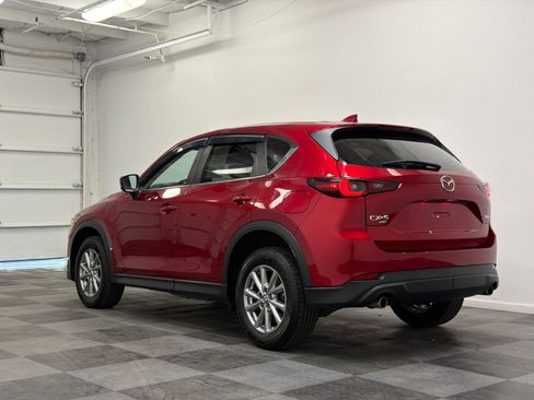 Used 2023 MAZDA CX-5 AWD 2.5 S w/ Select Package image 6