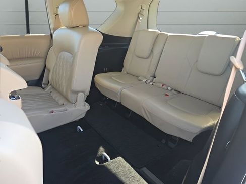 Used 2023 Nissan Armada Platinum w/ Cargo Package AWD/4WD image 9