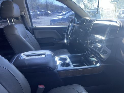 Used 2017 GMC Sierra 1500 SLT w/ SLT Premium Package AWD/4WD image 6