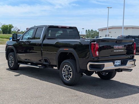 New 2026 GMC Sierra 3500 SLE w/ SLE Convenience Package AWD/4WD image 5