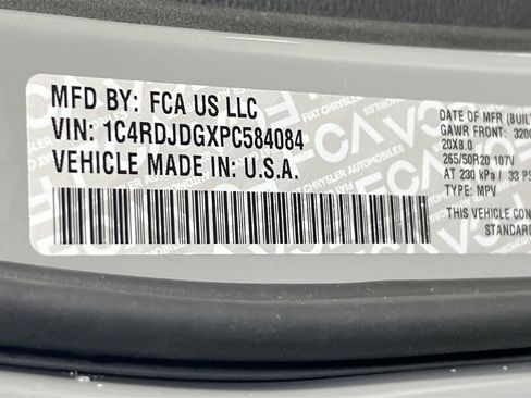 Used 2023 Dodge Durango GT image 33