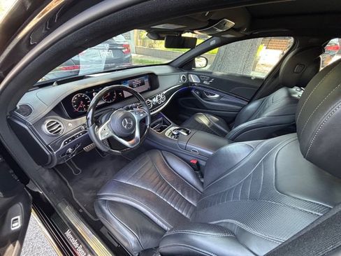 Used 2020 Mercedes-Benz S 560 Sedan image 37