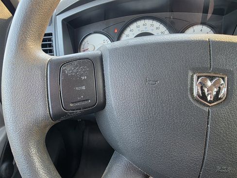 Used 2006 Dodge Dakota ST w/ Sport Appearance Group image 23