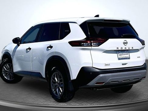 Used 2023 Nissan Rogue S AWD/4WD image 4
