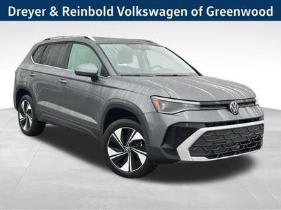 New 2026 Volkswagen Taos SE