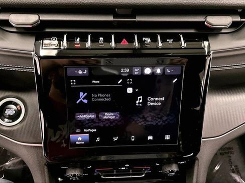 Used 2024 Jeep Grand Cherokee Laredo w/ Luxury Tech Group I image 34