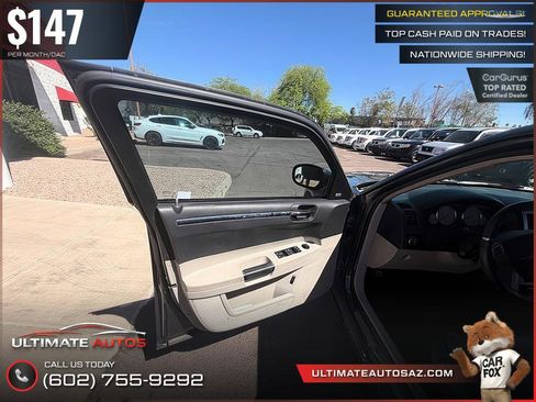 Used 2007 Chrysler 300 C w/ SRT Design Group RWD image 9