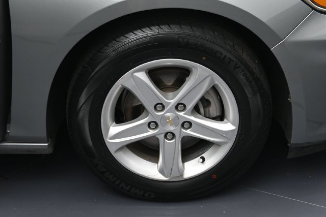 Used 2024 Chevrolet Malibu LT FWD image 6