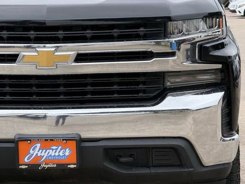 Used 2022 Chevrolet Silverado 1500 LT AWD/4WD image 11