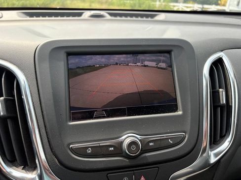 Used 2024 Chevrolet Equinox LT FWD image 22