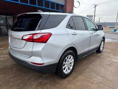 Used 2021 Chevrolet Equinox LS w/ LS Convenience Package image 10