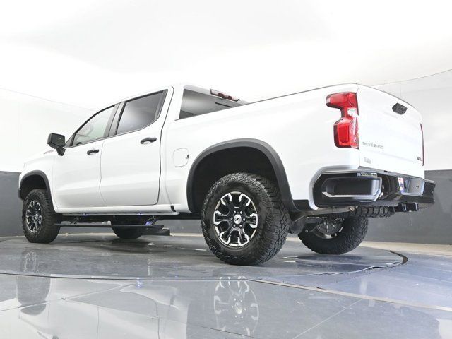 Used 2025 Chevrolet Silverado 1500 ZR2 w/ Technology Package AWD/4WD image 24