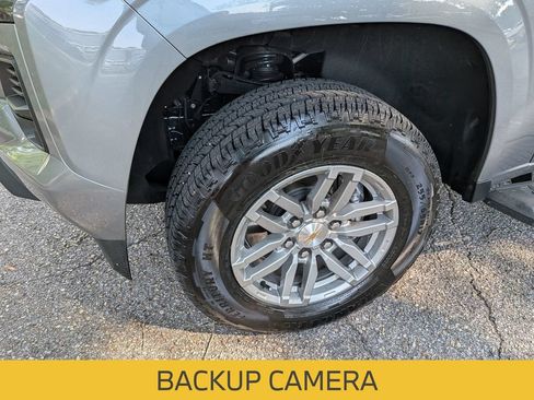 Used 2026 Chevrolet Colorado LT w/ LT Convenience Package RWD image 12
