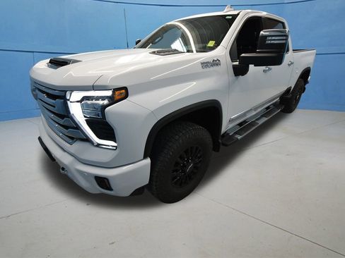 Used 2025 Chevrolet Silverado 2500 High Country image 25