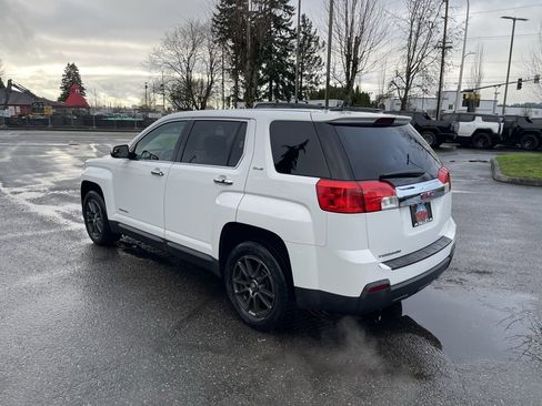 Used 2013 GMC Terrain SLE w/ LPO, Chrome Package image 3