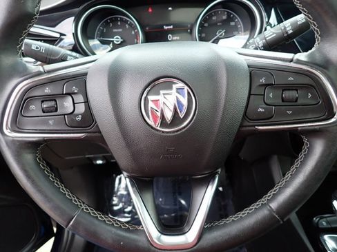 Used 2023 Buick Encore GX Essence w/ Experience Buick Package image 19