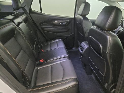 Used 2019 GMC Terrain SLT w/ Preferred Package image 19